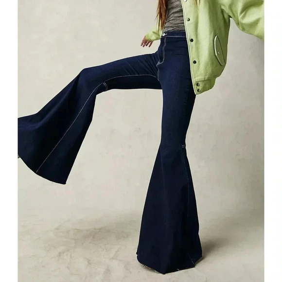 NWT Free People Just Float On Flare Jeans Denim High Rise We The Free Midnight - Picture 14 of 16
